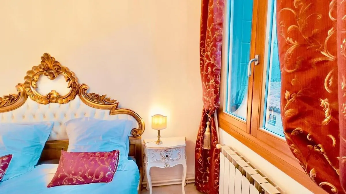 Behind Ca' Fumiani En Charme Apartment Venice Italy