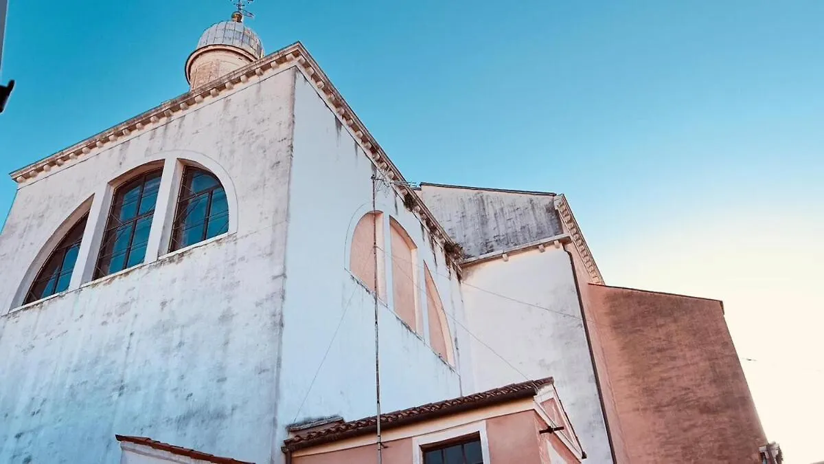 Behind Ca' Fumiani En Charme Apartment Venice